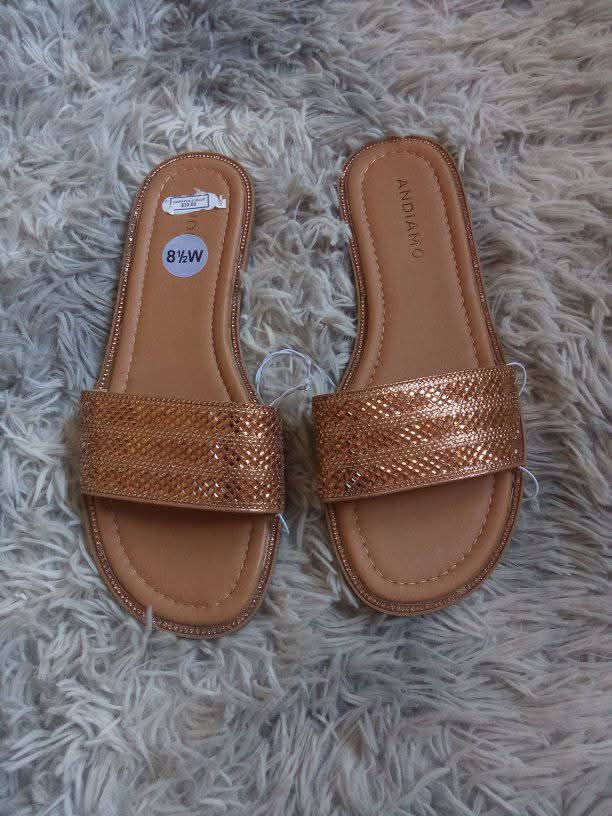 SANDALIAS