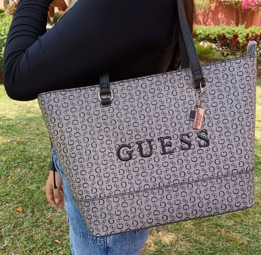 TOTE GUESS