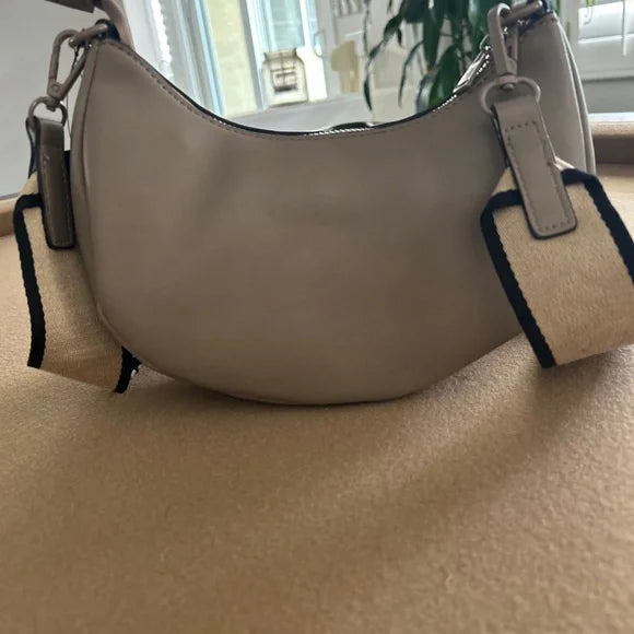 CROSS BODY TR